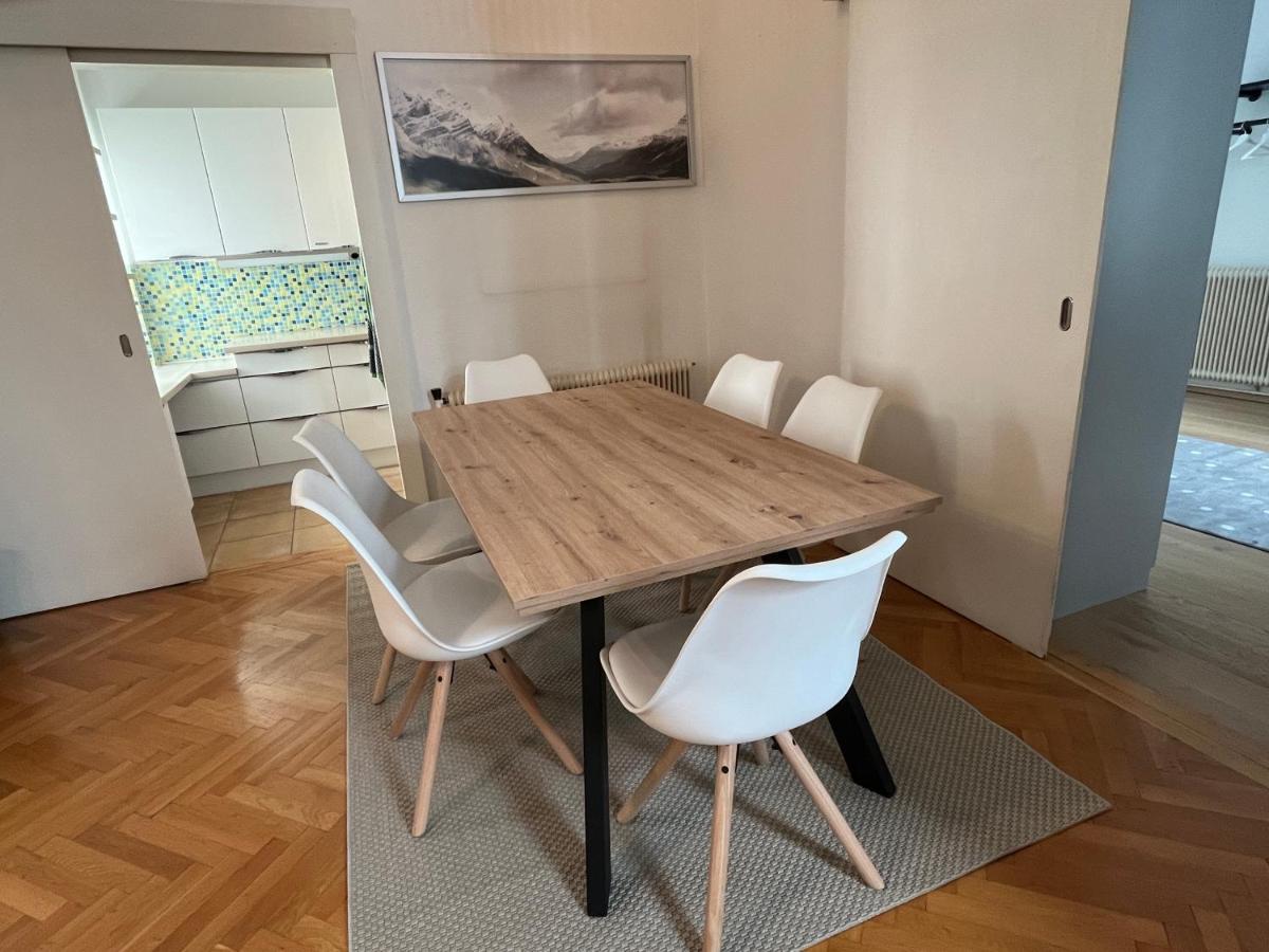 Apartment Stylish Apt Near Urania 1br Wien