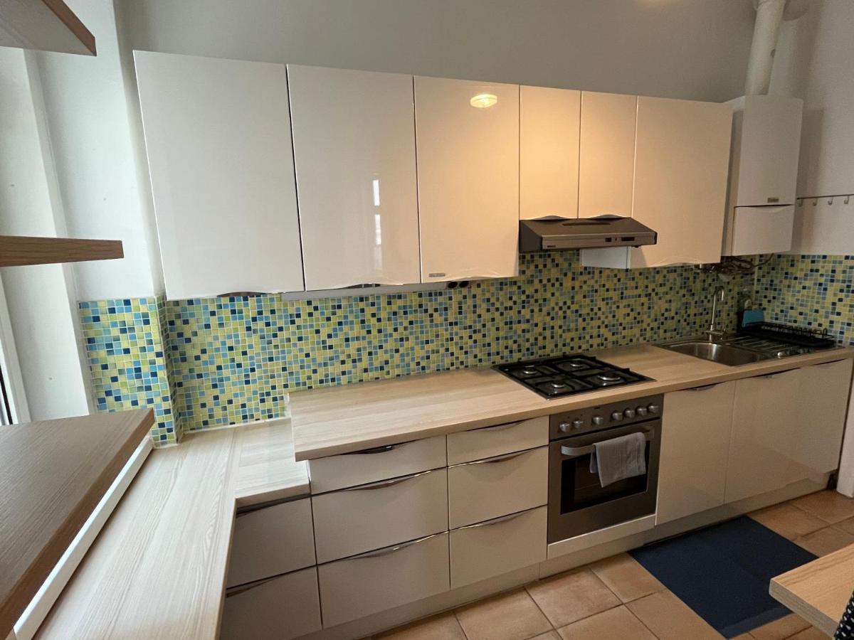 Appartamento Stylish Apt Near Urania 1br *